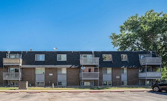 309 E Highline Cir Unit 102, Centennial, CO 80122