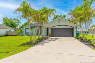 556 SW Buswell Ave, Port Saint Lucie, FL 34983