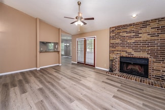 1201 Harwell Dr Unit 225, Arlington, TX 76011