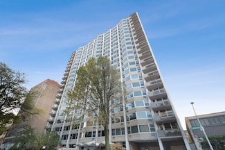 555 W Cornelia Ave Unit 311, Chicago, IL 60657