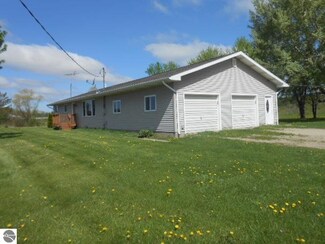 4621 E Denver Rd, Rosebush, MI 48878