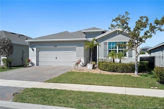 2880 NE Breezeway Cir, Jensen Beach, FL 34957