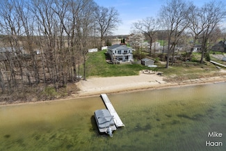 13545 Armitage Dr, Coral, MI 49322