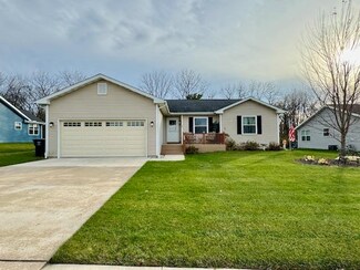 117 Rolling Meadow Dr, Darien, WI 53114