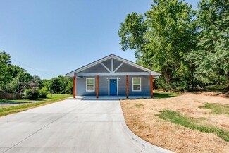 423 E Grant Ave, Guthrie, OK 73044