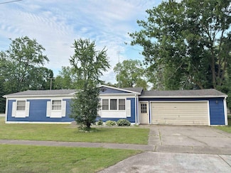 50 Hart St, Sandusky, MI 48471