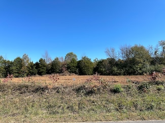 23 County Road 537, Etowah, TN 37331