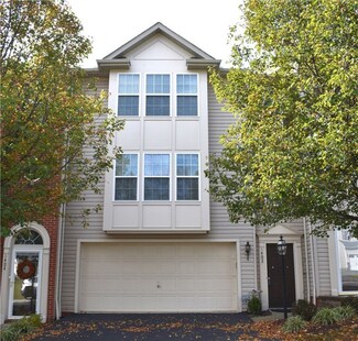1402 Towervue Dr Unit 208, Pittsburgh, PA 15227