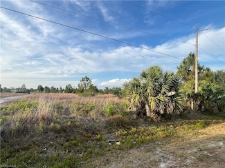 000 43rd Ave NE, Rural Estates, FL 34120