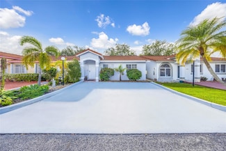 8255 NW 186th St Unit 1002, Hialeah, FL 33015