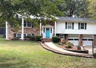 109 Churchill Rd, Dallas, NC 28034