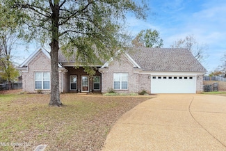 729 Mossy Oak Cove, Hernando, MS 38632