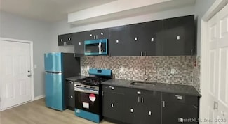 511 E Main St, Bridgeport, CT 06608