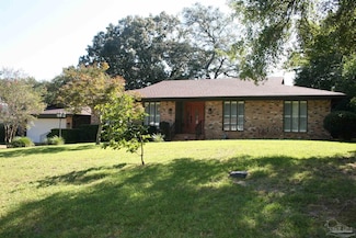 8710 Scenic Hills Dr, Pensacola, FL 32514
