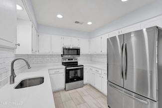 7328 Grove Park Rd, Olive Branch, MS 38654