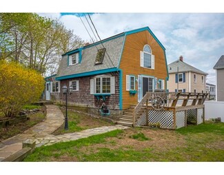 15 Hillcrest Ave, Nahant, MA 01908