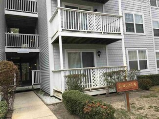 4 Oyster Bay Rd Unit 4B, Absecon, NJ 08201