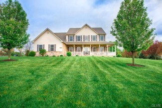 204 Bushkill Ridge Rd, Wind Gap, PA 18091