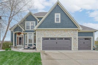 5821 Payne St, Shawnee, KS 66226