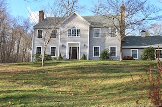 6 Obtuse Rd S, Brookfield, CT 06804