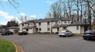 42 Simsbury Landing, Simsbury, CT 06070