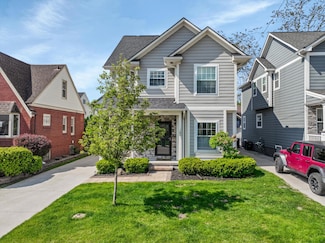 631 Chambers St, Royal Oak, MI 48067