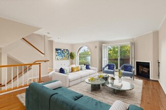 240 Kenrick St, Newton, MA 02458
