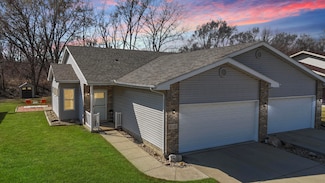 6744 Coffman Dr, Schererville, IN 46375