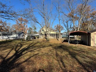 0 Oak St Unit MAR25001352, Carlyle, IL 62231