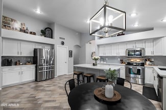 2111 E Rawhide St, Gilbert, AZ 85296