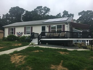 1 Washington St, Assonet, MA 02702