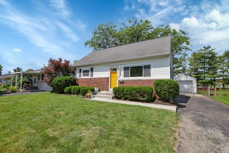 4299 Ashgrove Dr, Grove City, OH 43123