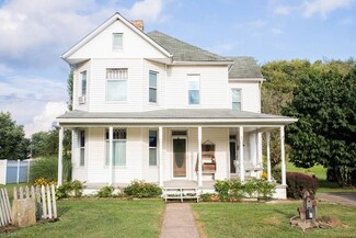306 Fairground Rd, Woodsfield, OH 43793