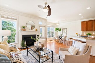 121 Autumn View Dr, Darnestown, MD 20878