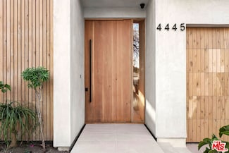 4445 Van Noord Ave, Studio City, CA 91604