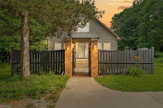 5170 Tabernacle School Rd, Asheboro, NC 27205