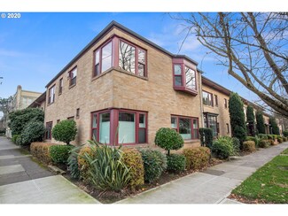 1436 NE 21st Ave Unit 26, Portland, OR 97232