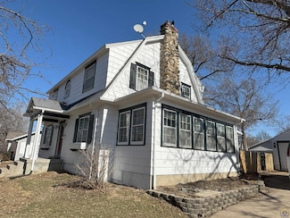 1524 Washington St, Emporia, KS 66801