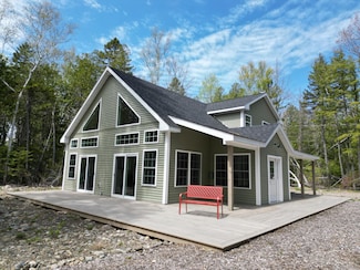 100 Twin Springs Ln, Lincoln, ME 04457