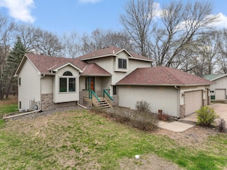 16846 Notre Dame St NE, Forest Lake, MN 55025