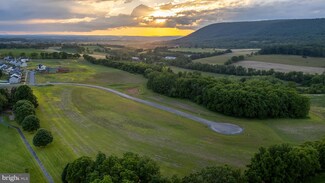 669 Montclair Ln, Boalsburg, PA 16827