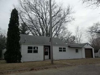 301 Pennsylvania Ave, Loves Park, IL 61111