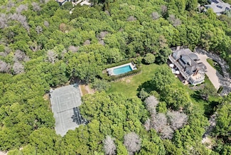 1903 Deerfield Rd, Water Mill, NY 11976