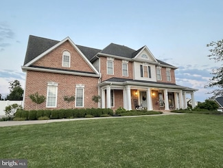 132 Cahille Dr, Winchester, VA 22602