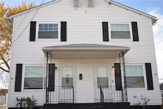 85 Richard St Unit 2, Cranston, RI 02910