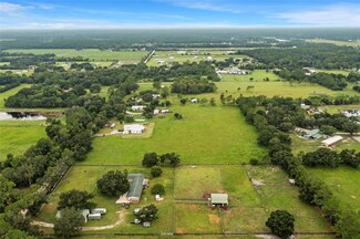 3623 Strawberry Ln, New Smyrna Beach, FL 32168