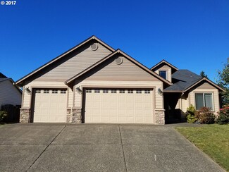417 N 8th Place, Carlton, OR 97111