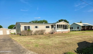 105 Tesa Dr, Scott, LA 70583