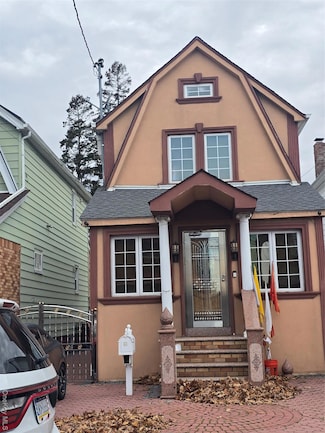 130-10 121st St, South Ozone Park, NY 11420