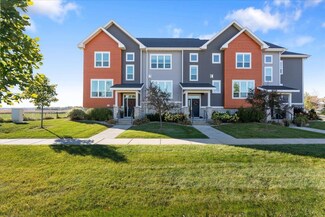 9391 Old Sauk Rd Unit 9, Middleton, WI 53562